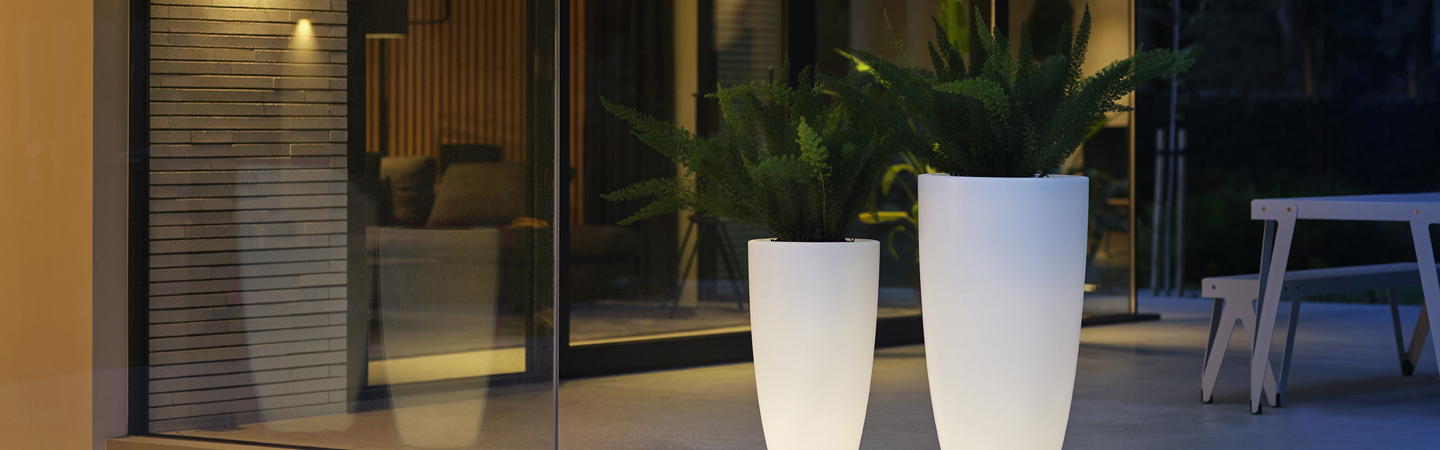 Lighted Flowerpots